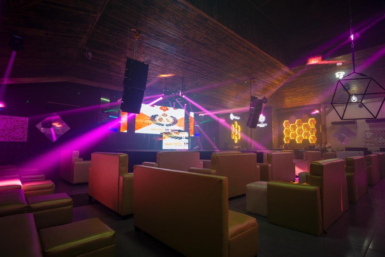 Bonao Rancho Guacamayos Hotel & Restaurantes מראה חיצוני תמונה