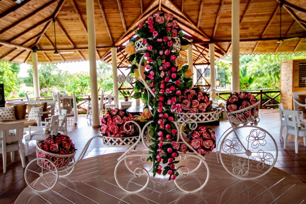 Bonao Rancho Guacamayos Hotel & Restaurantes מראה חיצוני תמונה